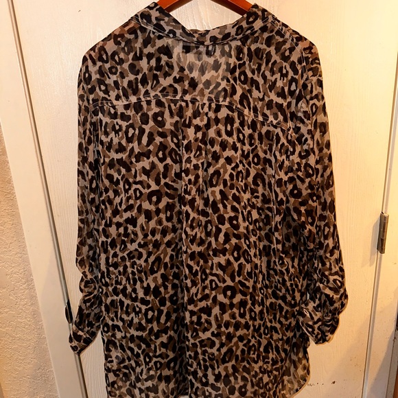 Chiffon button up - Picture 2 of 5